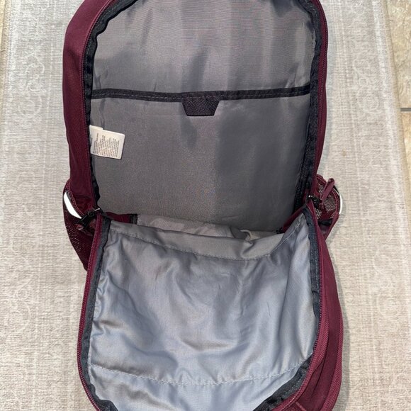 North Face Jester Backpack - Maroon
